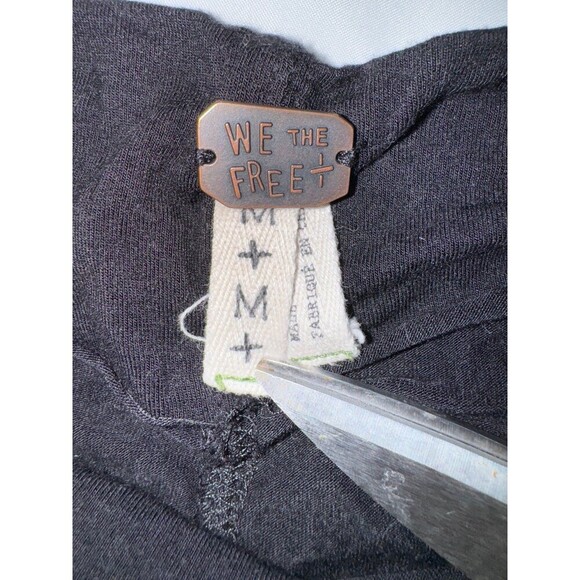 We The Free long sleeve tunic t-shirt size medium oversized - Picture 4 of 5